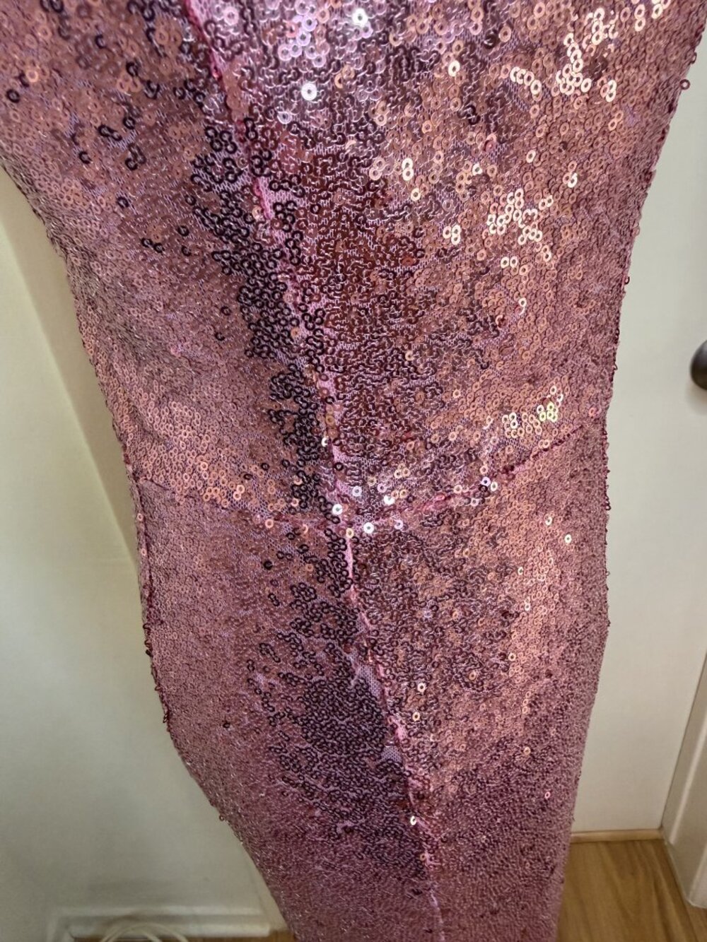 Hollywoodland Elle Rebel Rose Pink Sequin Malibu Wiggle Dress Sz M | Bodycon - Picture 5 of 11